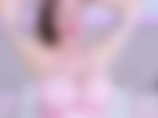 Live cam show with Loren - Squirt Teen (18+) on SquirtSoMuch