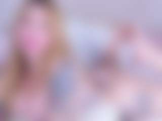 Live cam show with Loren - Blonde Hair Amateur on livesuperchat.net