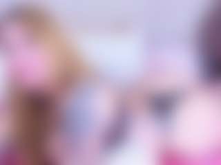 Live cam show with Loren - Pm on WildCum
