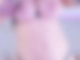 Live cam show with Loren - Deepthroat on CamClone