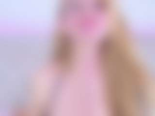 Live cam show with Loren - Spank Blonde Hair on Gym Cam Girls
