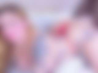 Live cam show with Loren - Arab Young Adult on Camming Site