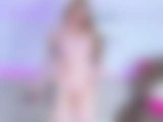 Live cam show with Loren - Busty on SinfulBabes