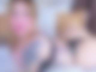 Live cam show with Loren - Little on Uber Horny