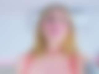 Live cam show with Loren - Shaved Pussy Big Tits on StripNow