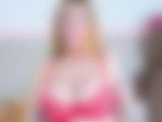 Live cam show with Loren - Grey on StripNow