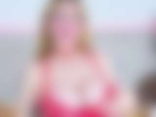 Live cam show with Loren - Flashing on Strip Flash - Live Sex Shows