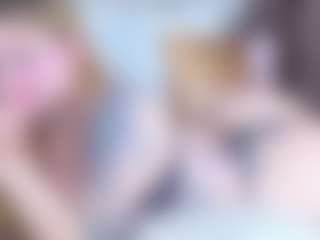 Live cam show with Loren - Tease on Camsoda