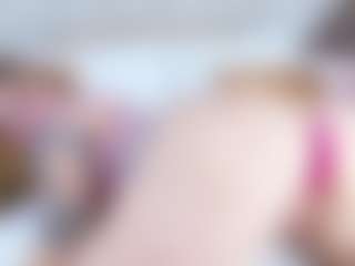 Live cam show with Loren - Fingering on Dare Cams
