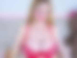 Live cam show with Loren - Drinking on WildCum