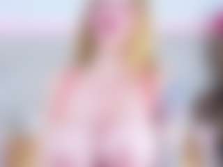 Live cam show with Loren - Cougar on mypornchat.com