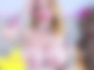 Live cam show with Loren - Bitch on fapnchat