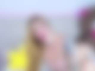 Live cam show with Loren - Rubia on Dare Cams