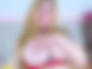 Live cam show with Loren - Blonde Hair on CamwithHer
