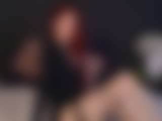 Live cam show with MargoReed - New Shaved Pussy on friskycurves.com