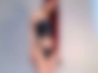 Live cam show with MargoReed - Public Red Hair on Hubzter Live