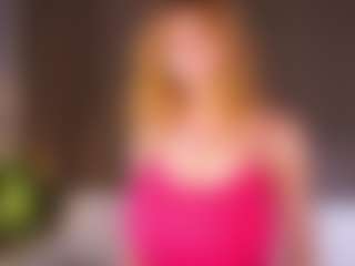 Live cam show with MillyQuijano - Ass Clapping on CamwithHer