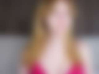 Live cam show with MillyQuijano - Flashing on madthumbs