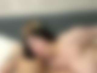 vampire333 MILF webcam performer live streaming