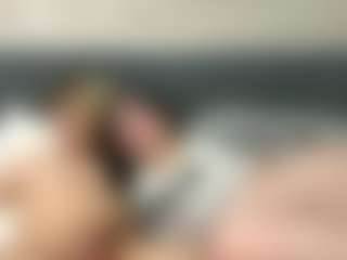 vampire333 MILF webcam performer live streaming