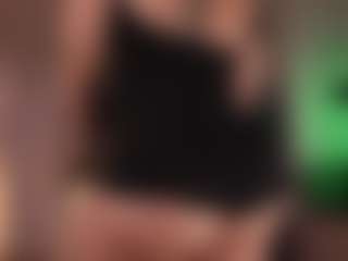 vaniaa's Live Sex Cam Show