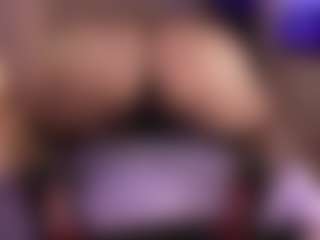 vaniaa's Live Sex Cam Show