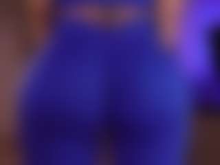 vaniaa's Live Sex Cam Show