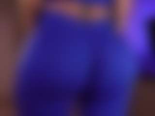 vaniaa's Live Sex Cam Show