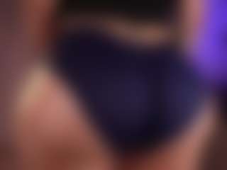 vaniaa's Live Sex Cam Show