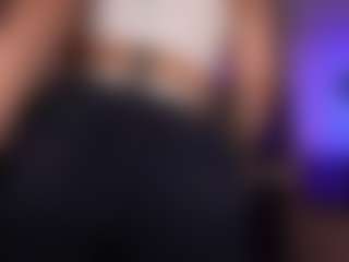vaniaa's Live Sex Cam Show