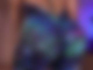 Live cam show with vaniaa - Ride Torso on Fling VIP Chat
