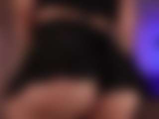 vaniaa's Live Sex Cam Show