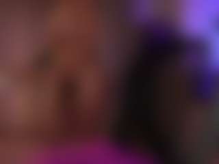 vaniaa's Live Sex Cam Show