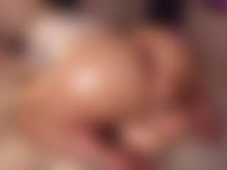 vaniaa's Live Sex Cam Show