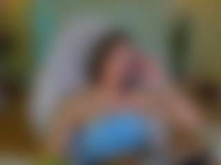 Live cam show with Amy-Martin - Public on fapnchat