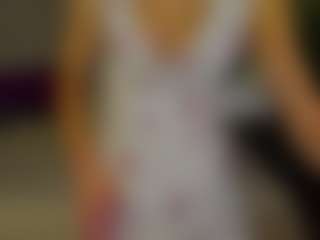 Live cam show with Amy-Martin - Brown Eyes Brown Hair on iamadamtest123.com