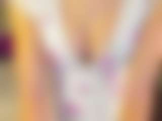 Live cam show with Amy-Martin - College Brown Hair on dasdasdadada.com