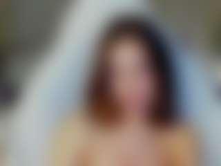 Live cam show with Amy-Martin - Normal on Dolls Live