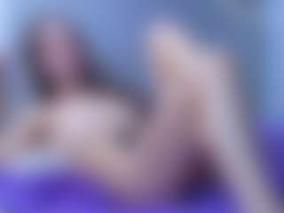 Show live cam dengan BrandonBlandy - Normal di Camsoda