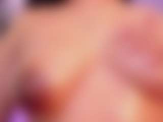 Live cam show with dulce-rouse - Normal on Camsoda