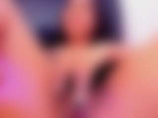 Live cam show with dulce-rouse - Foot Fetish on milfzrlive.com