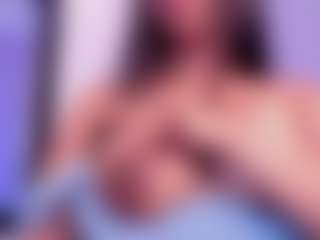 Live cam show with dulce-rouse - Strip on Camsoda