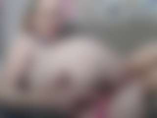 ember-luna's Live Sex Cam Show