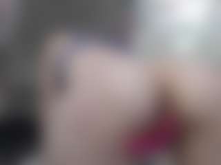 ember-luna's Live Sex Cam Show