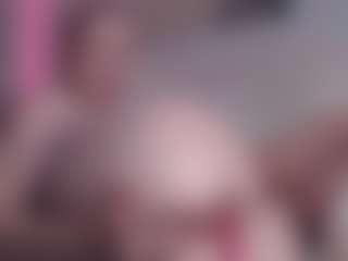 ember-luna's Live Sex Cam Show