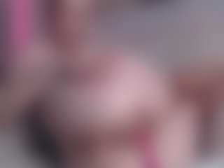 ember-luna's Live Sex Cam Show