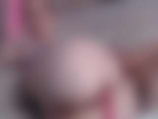 ember-luna's Live Sex Cam Show