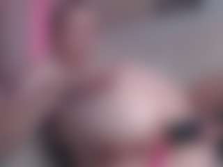 ember-luna's Live Sex Cam Show