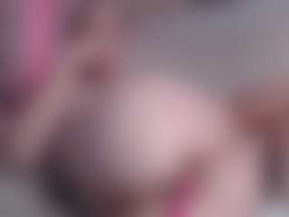 ember-luna's Live Sex Cam Show