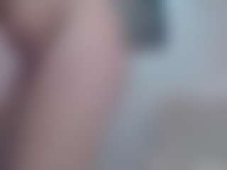 ember-luna's Live Sex Cam Show